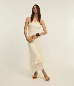 Vestido New Midi em Renda com Babados e Alça Fina