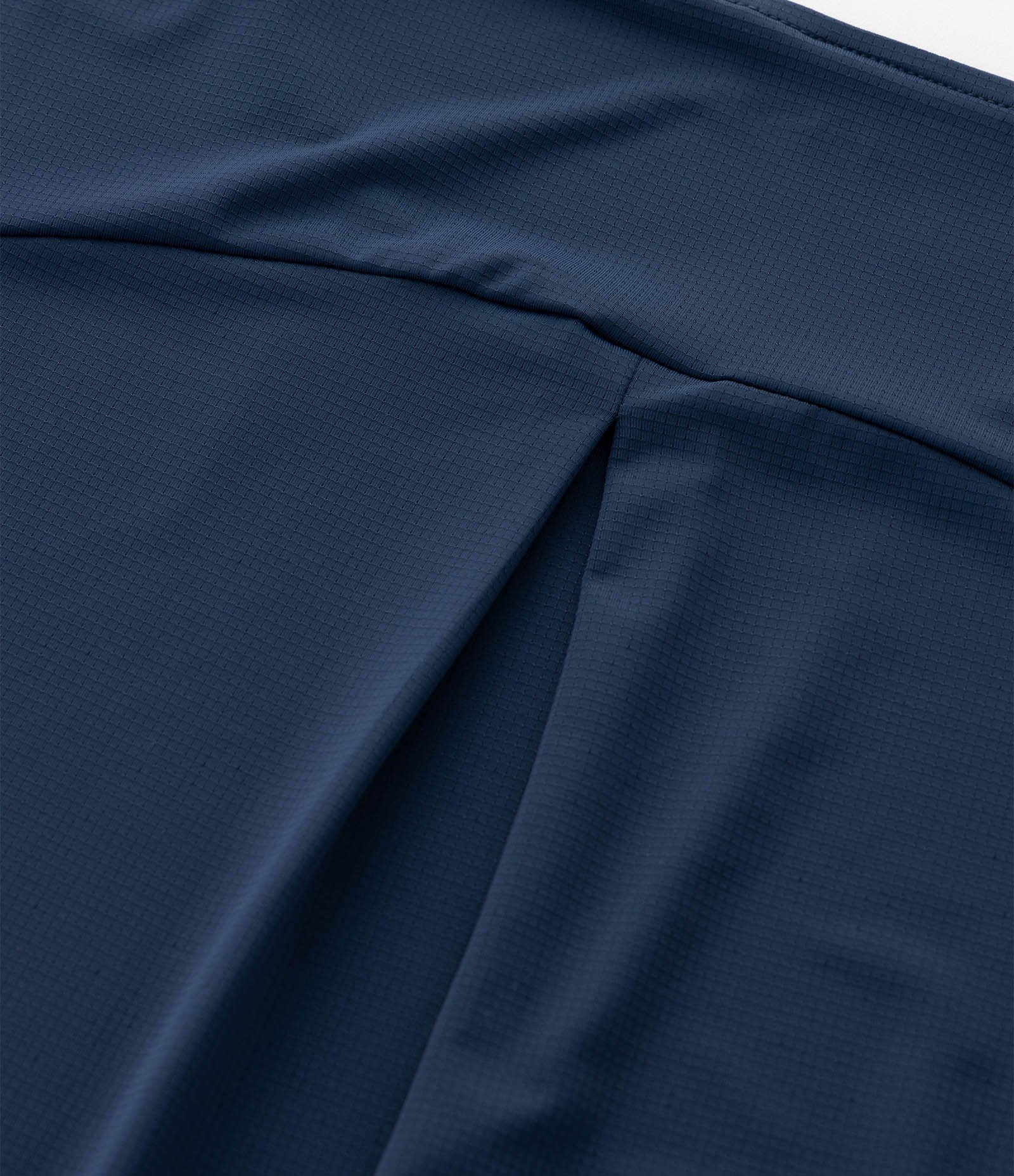 Camiseta Esportiva Regular Texturizada com Detalhe Refletivo Azul Marinho 4