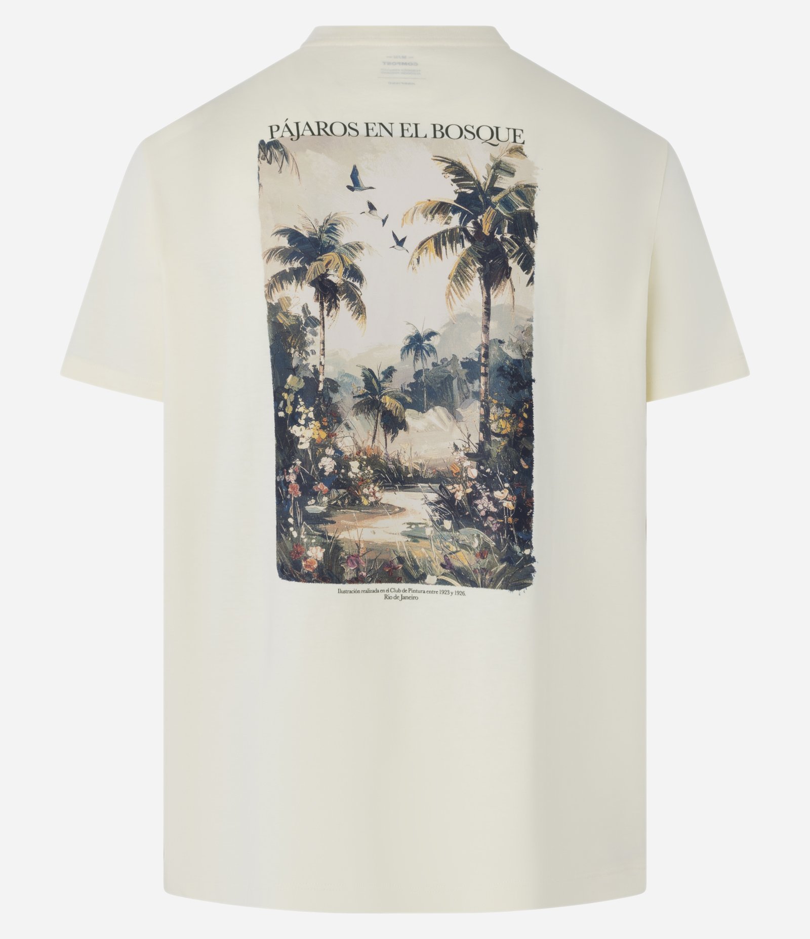 Camiseta Comfort em Algodão com Estampa de Paisagem e Lettering Pájaros En El Bosque Bege 7