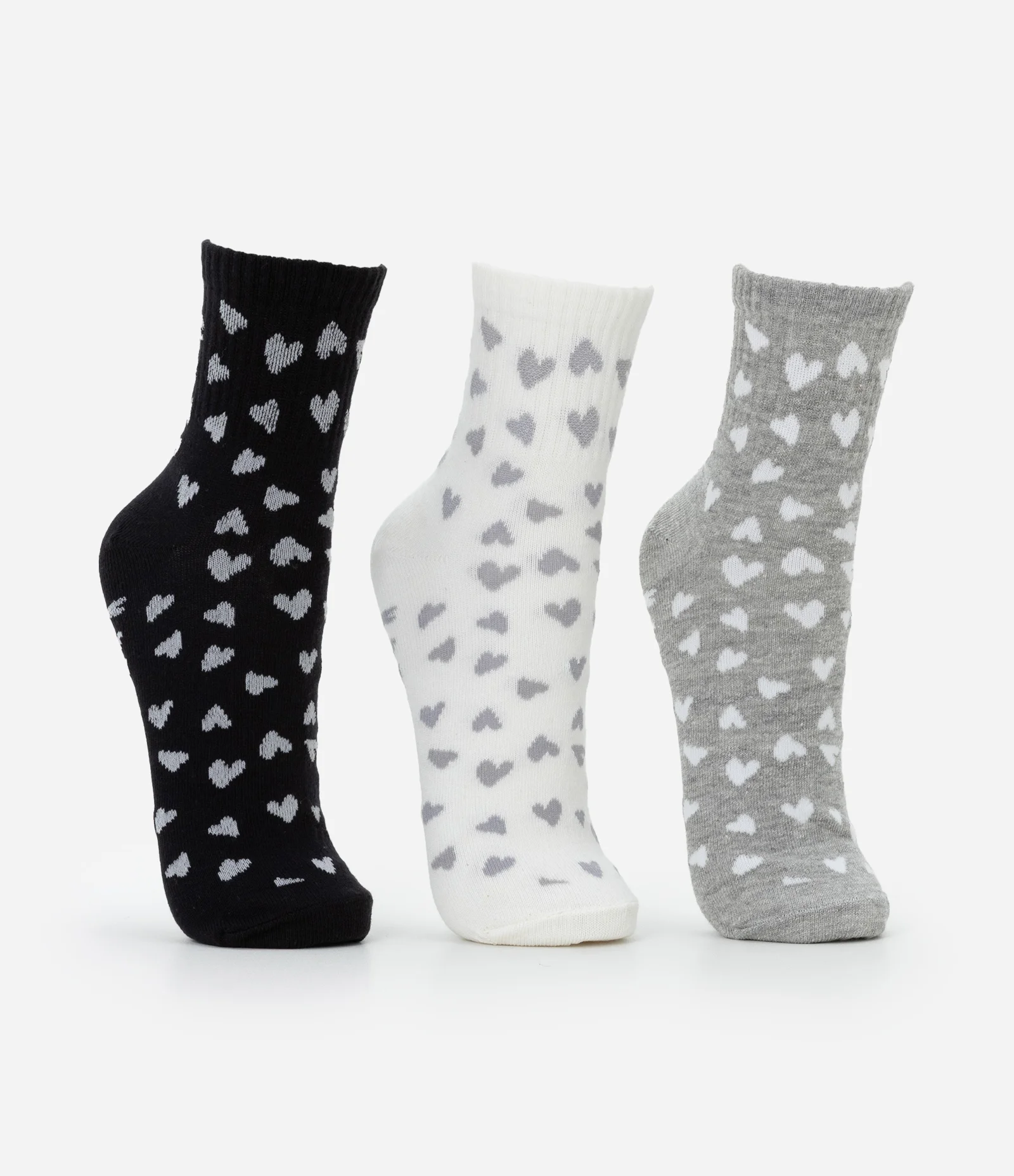 Kit 03 Meias Cano Alto em Algodão com Estampa de Corações Cinza/Branco/Preto 2