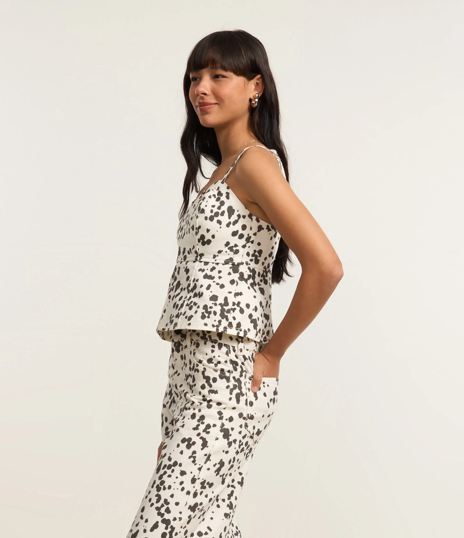 Calça Wide Leg em Sarja Animal Print Branco 2