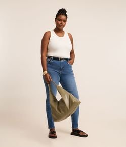 Calça Skinny em Jeans Curve & Plus Size