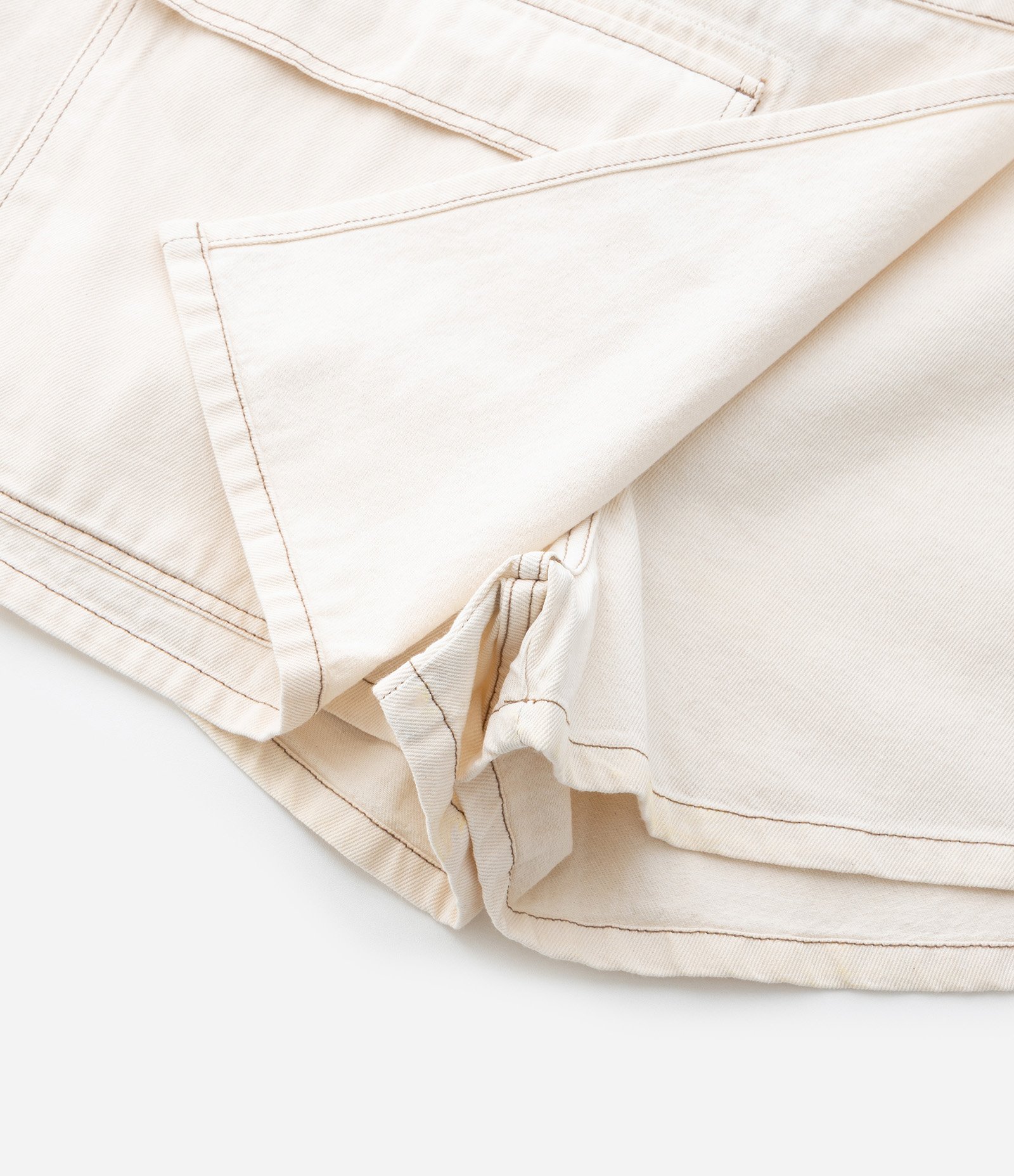 Short Saia em Sarja com Bolso Cargo Curve & Plus Size Bege 8