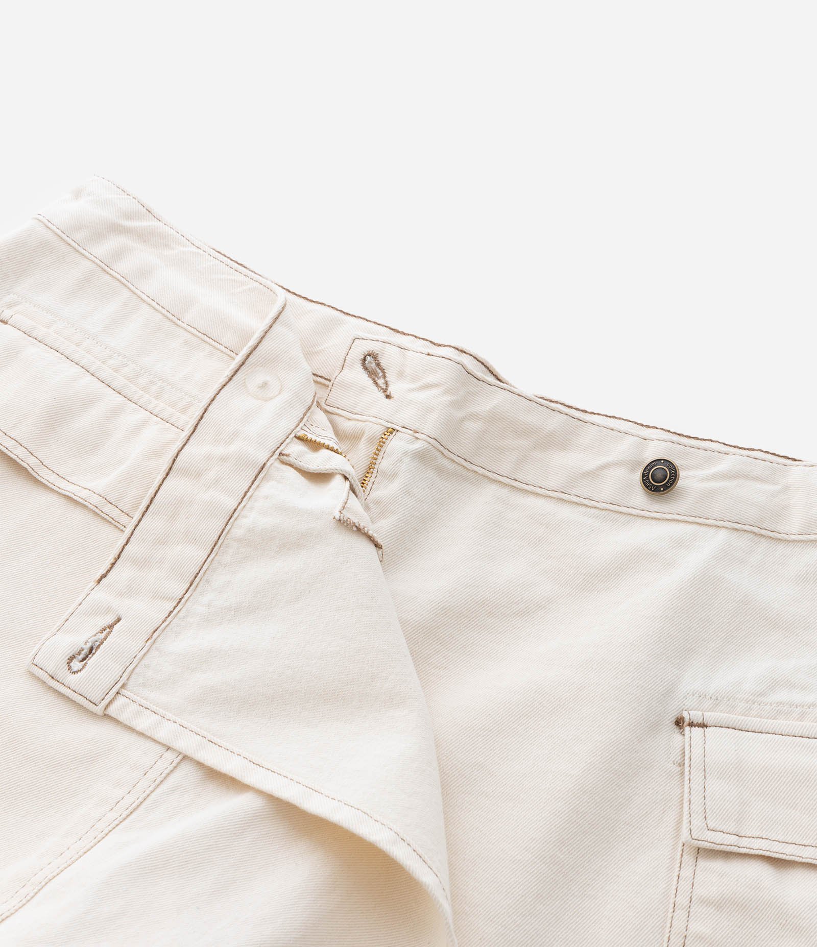 Short Saia em Sarja com Bolso Cargo Curve & Plus Size Bege 10