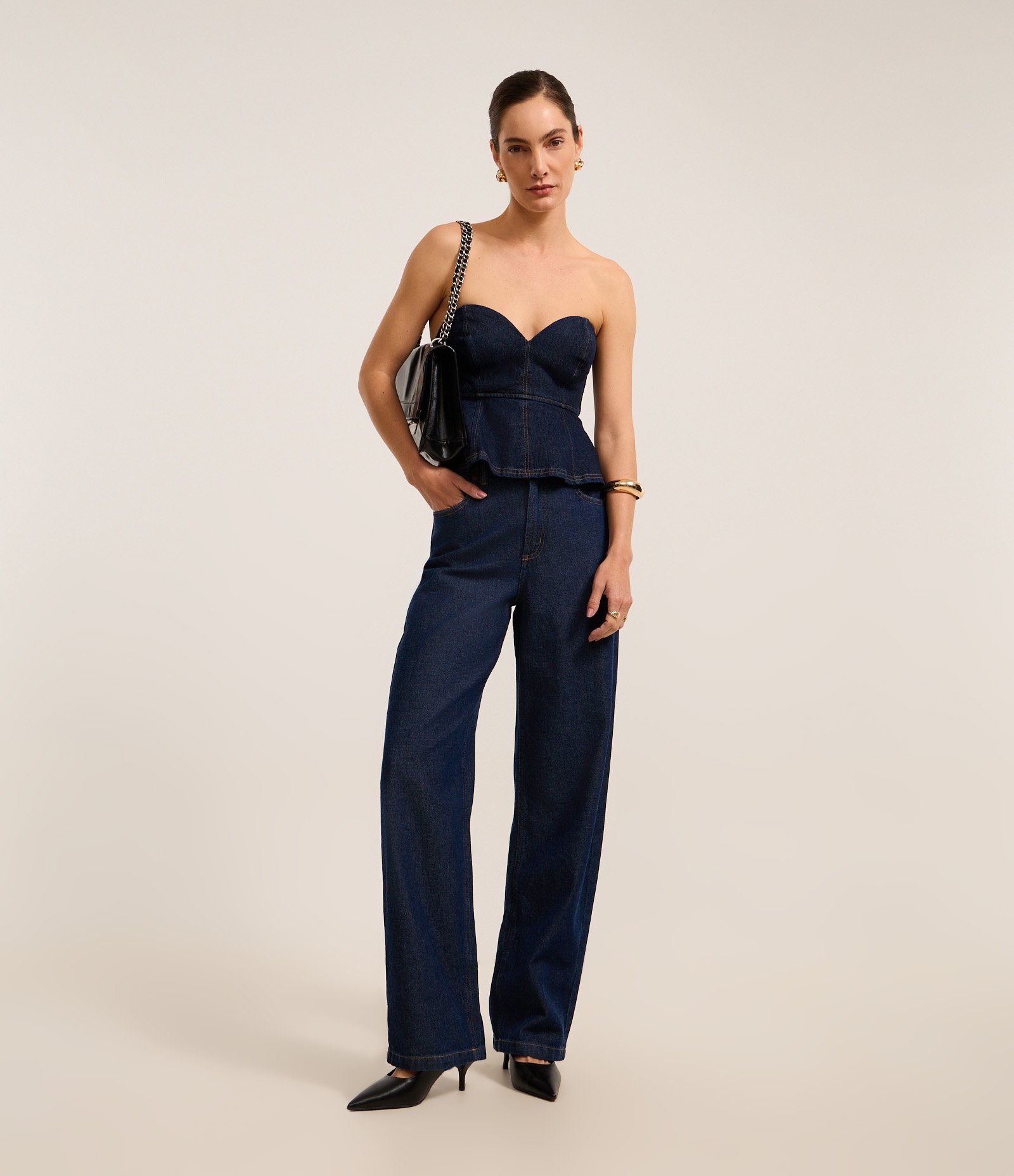 Blusa Peplum em Jeans com Decote Coração Azul 2