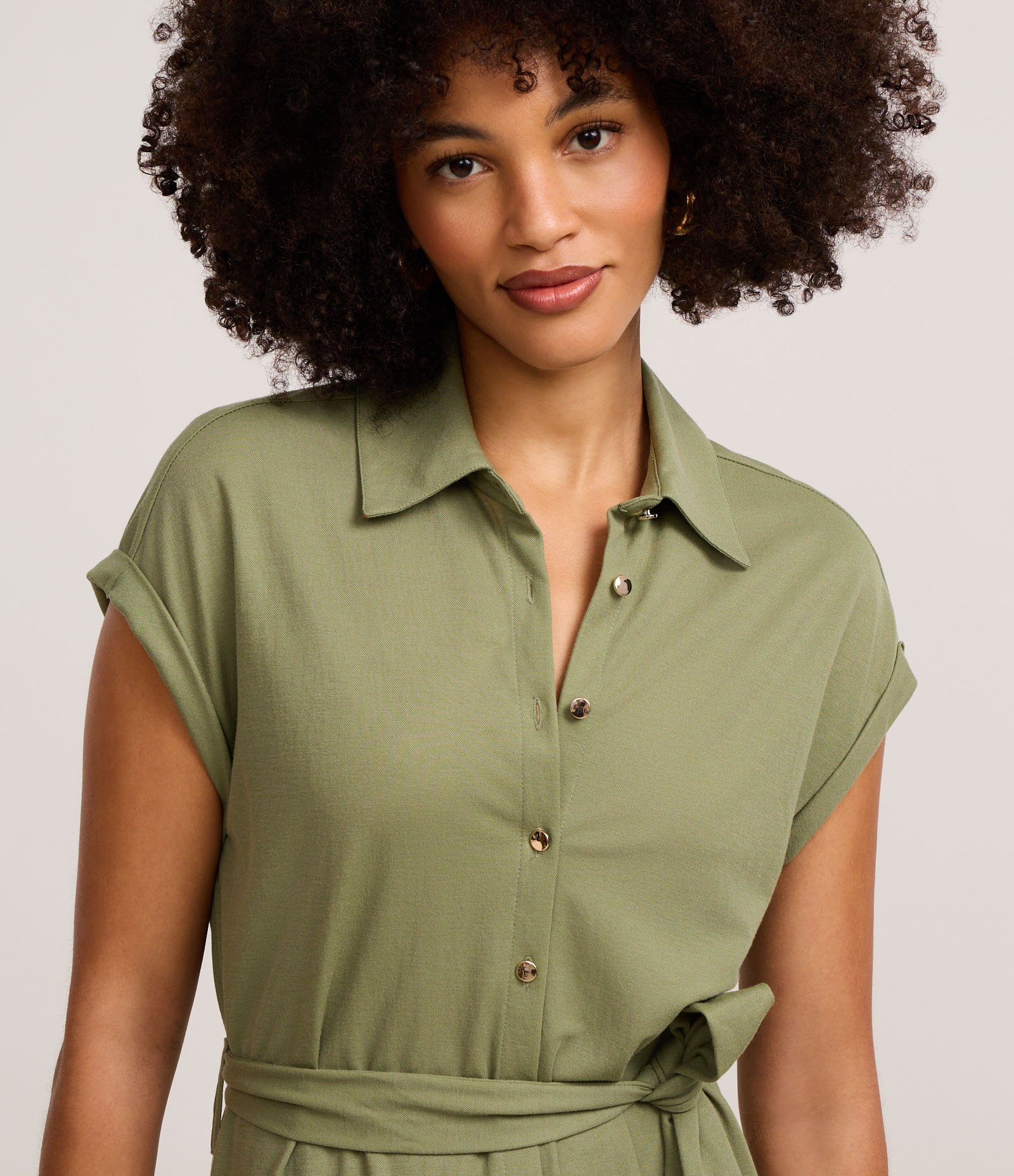 Vestido Chemise New Midi em Orly com Amarração Verde Oliva 3