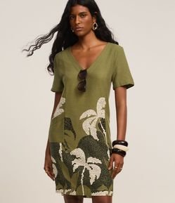 Vestido Reto T-Shirt em Viscolinho com Estampa Coqueiros