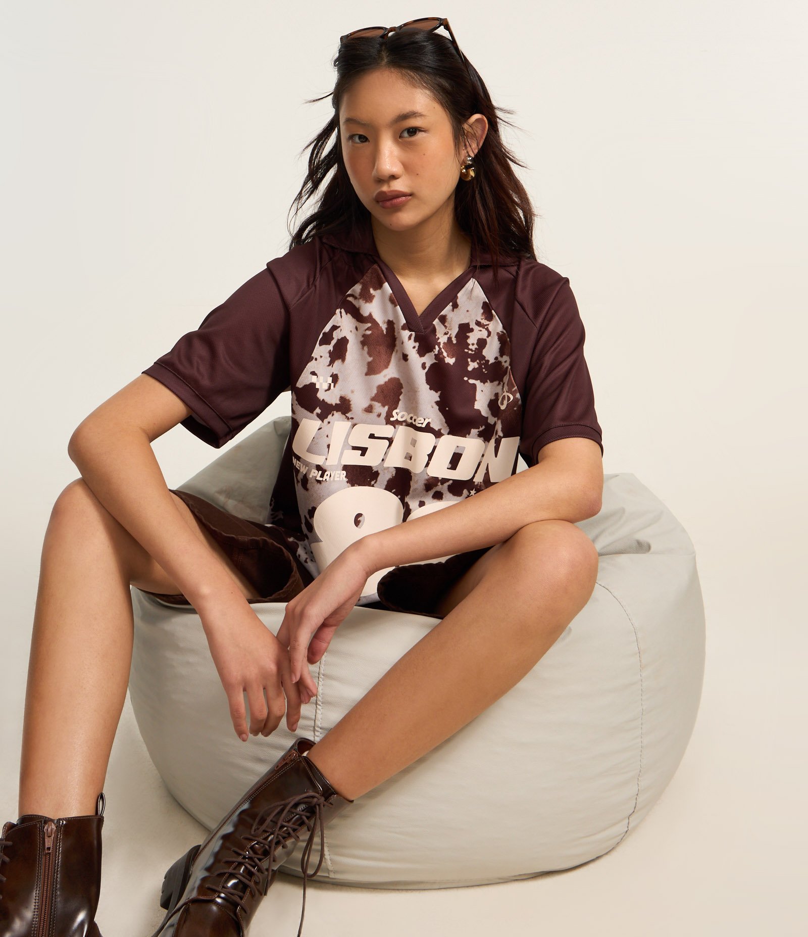 Camiseta Over com Cava Raglan e Fundo Animal Print Marrom 5