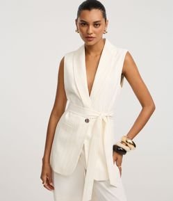 Colete Alfaiatada Alongado com Listras e Amarração