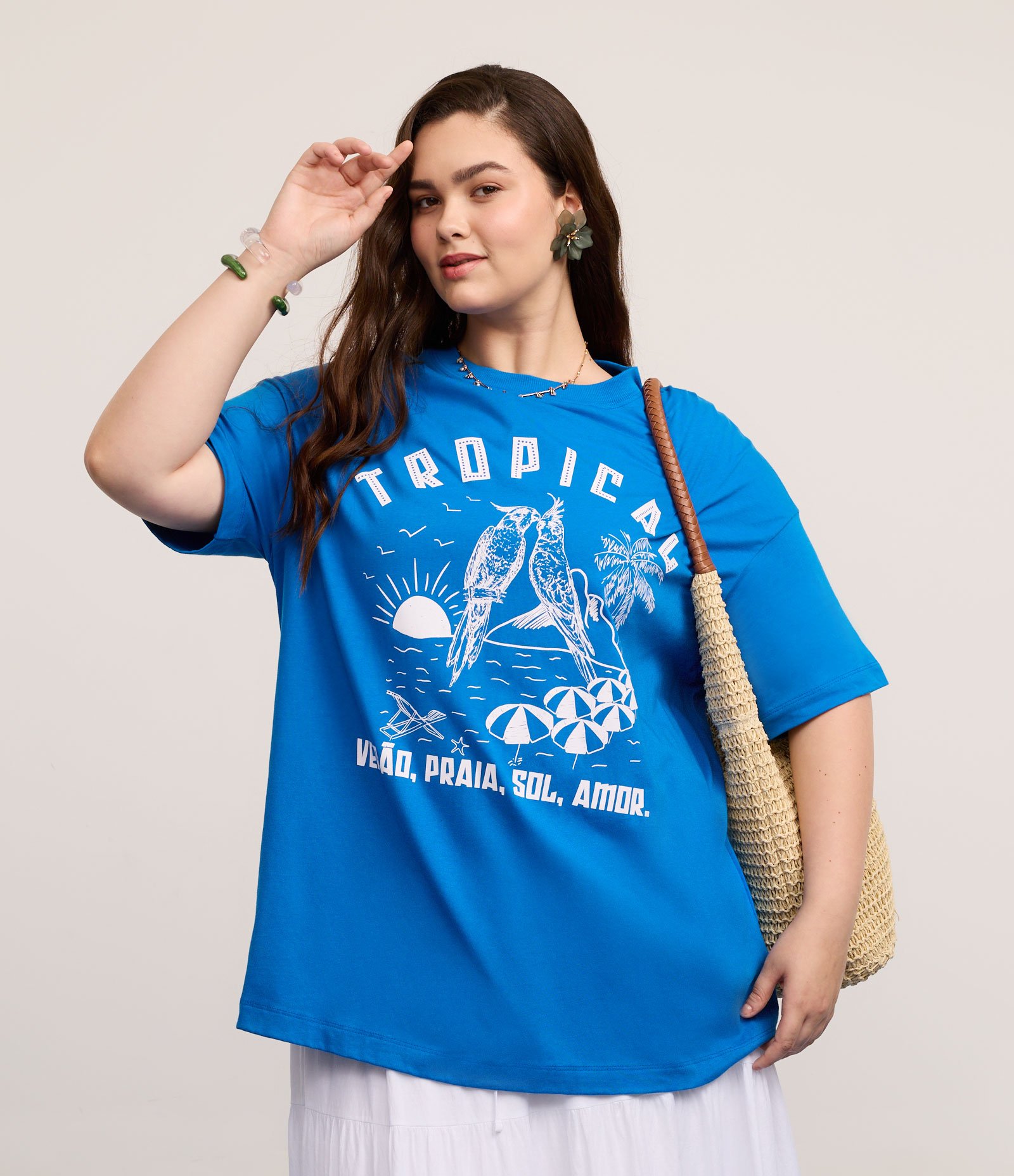 Camiseta Oversized em Algodão com Estampa Arara Tropical Curve & Plus Size Azul 3