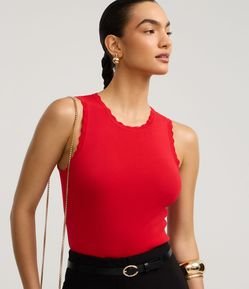 Blusa em Tricô com Efeito Nuvem na Gola e Cava