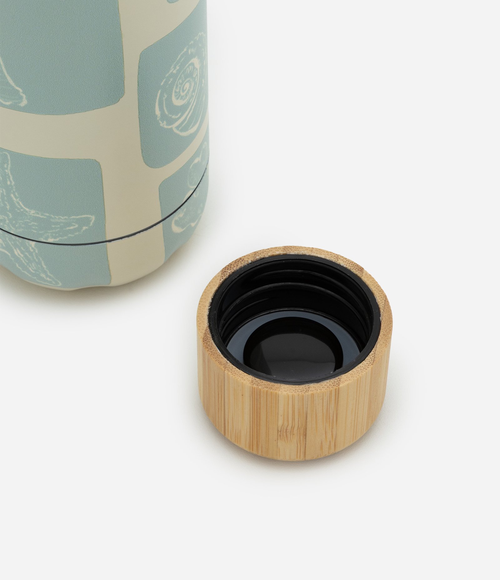 Garrafa Térmica em Metal com Estampa Fundo do Mar Off White 4