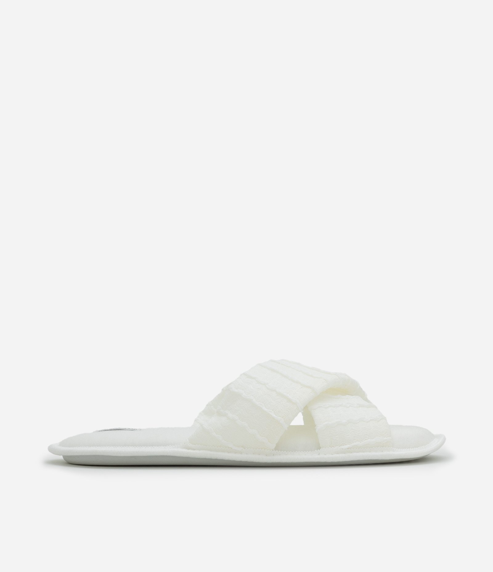 Pantufa Aberta com Cabedal Cruzado Texturizado Off White 1