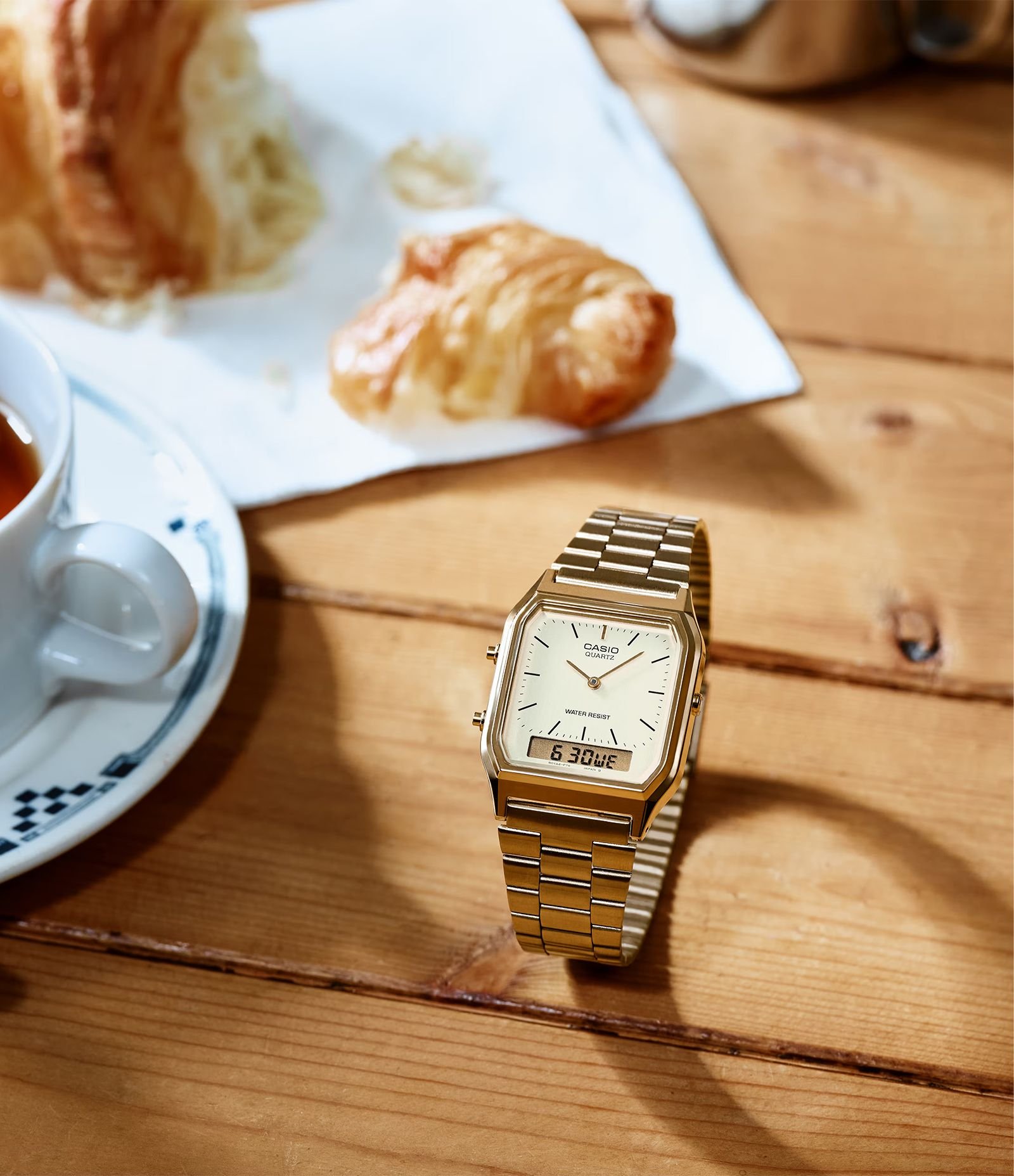 Relógio Anadigi em Resina Dourado Modelo Vintage Unissex Casio Dourado 4
