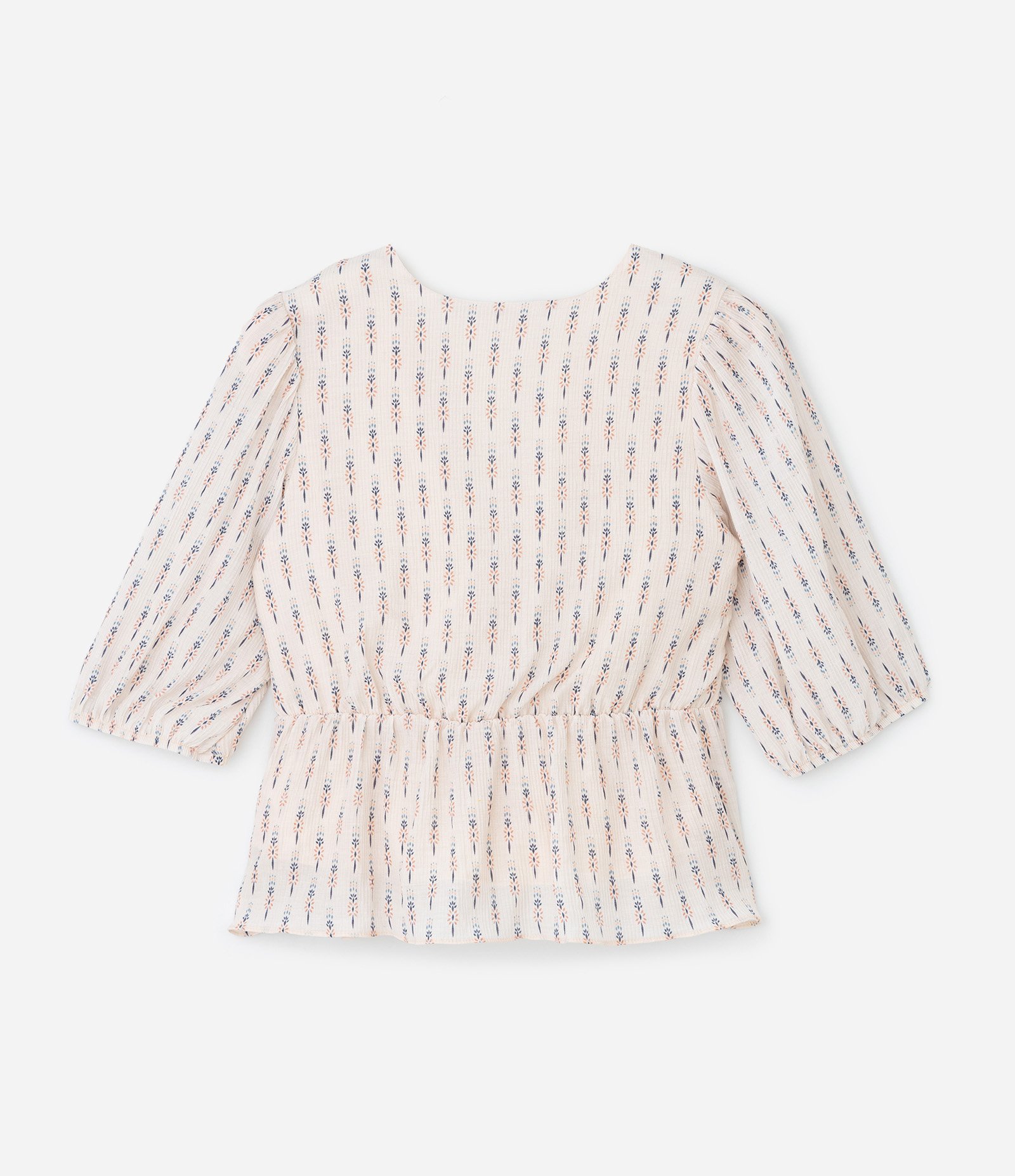 Blusa Maquinetada Transpassada com Estampa Étnica e Manga 3/4 Curve & Plus Size Bege 6