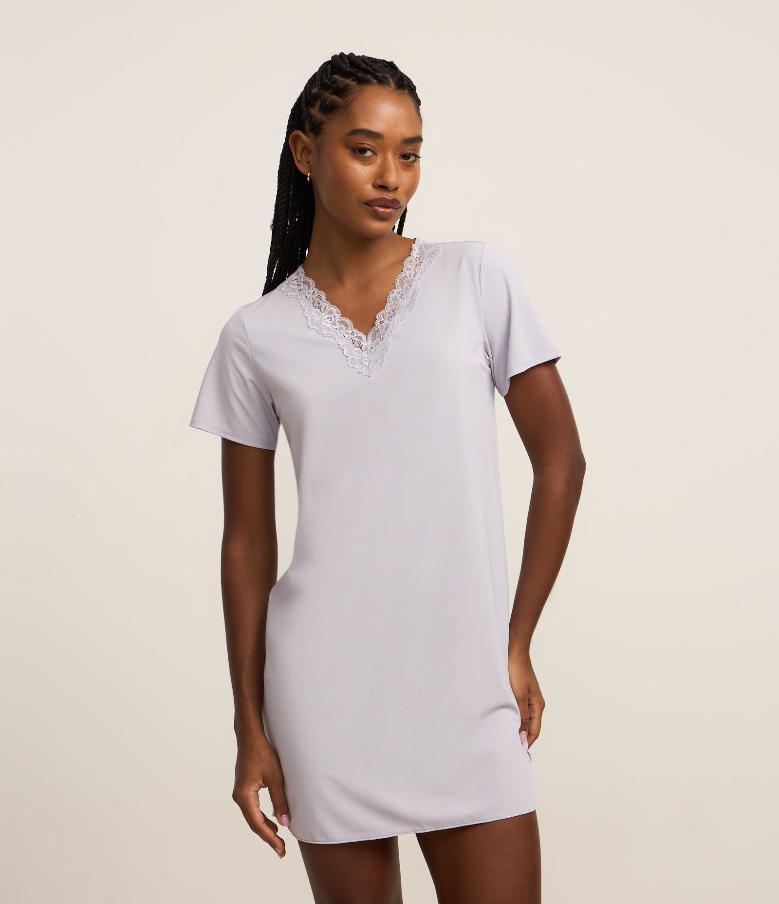 Camisola em Microfibra com Renda no Decote Lilás 1