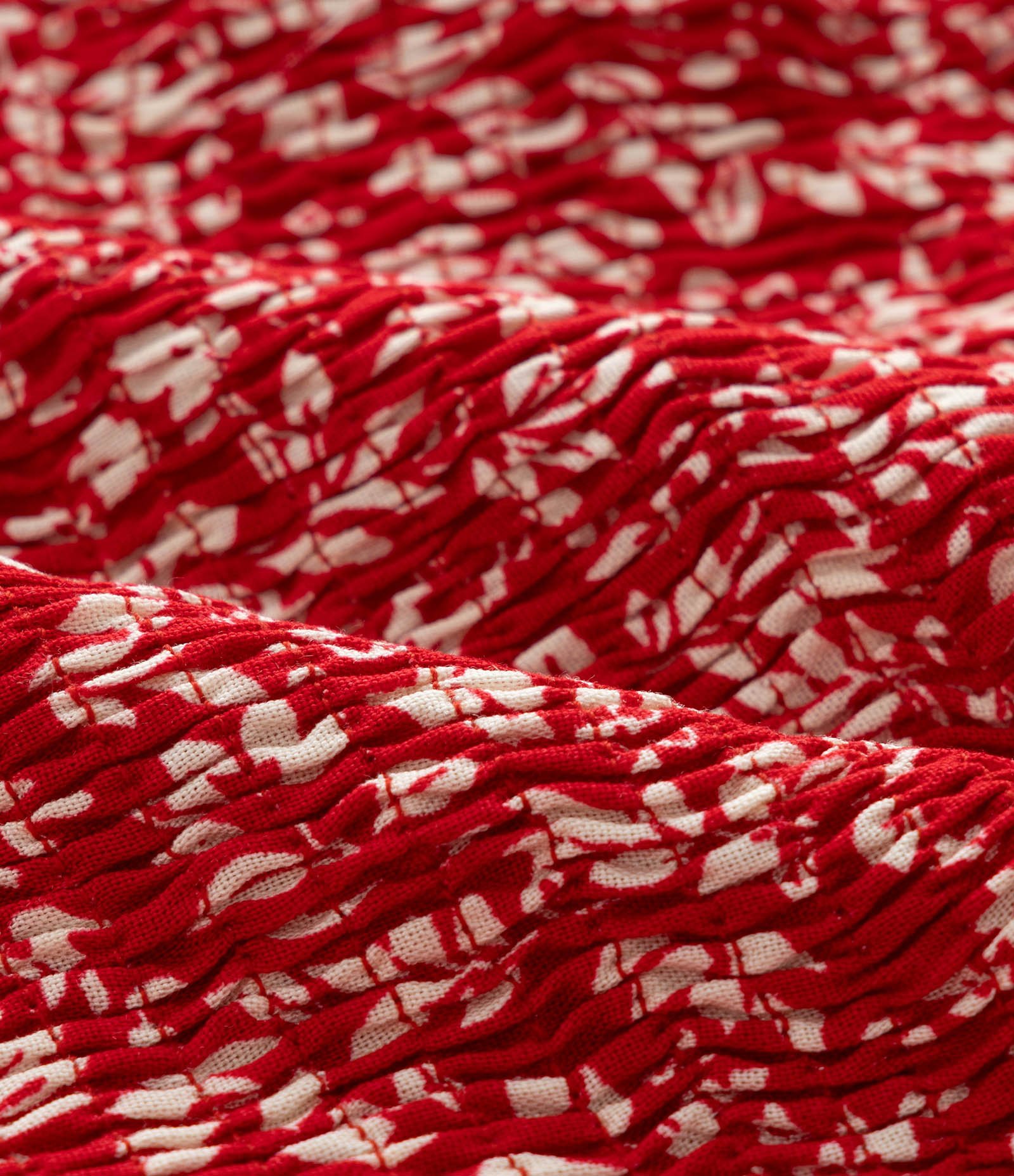 Blusa Cropped em Viscose com Estampa Liberty e Babado na Barra Curve & Plus Size Vermelho 7