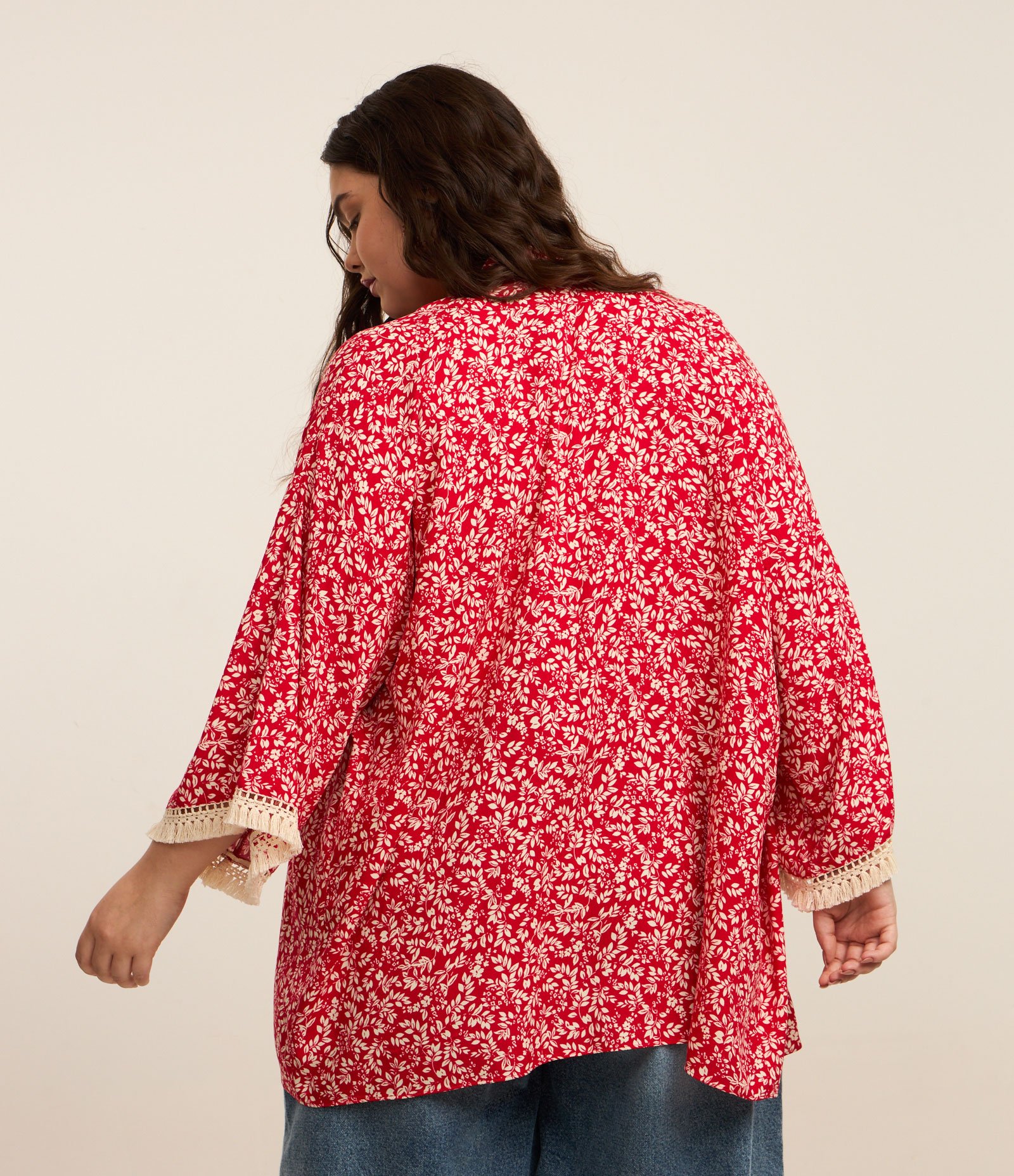 Kimono em Viscose com Estampa Liberty Curve & Plus Size Vermelho 4