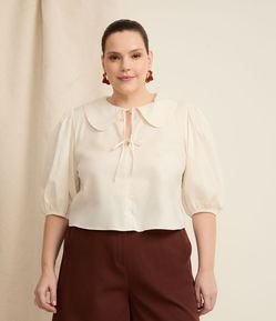 Blusa em Tricoline com Gola Boneca e Laços Curve & Plus Size