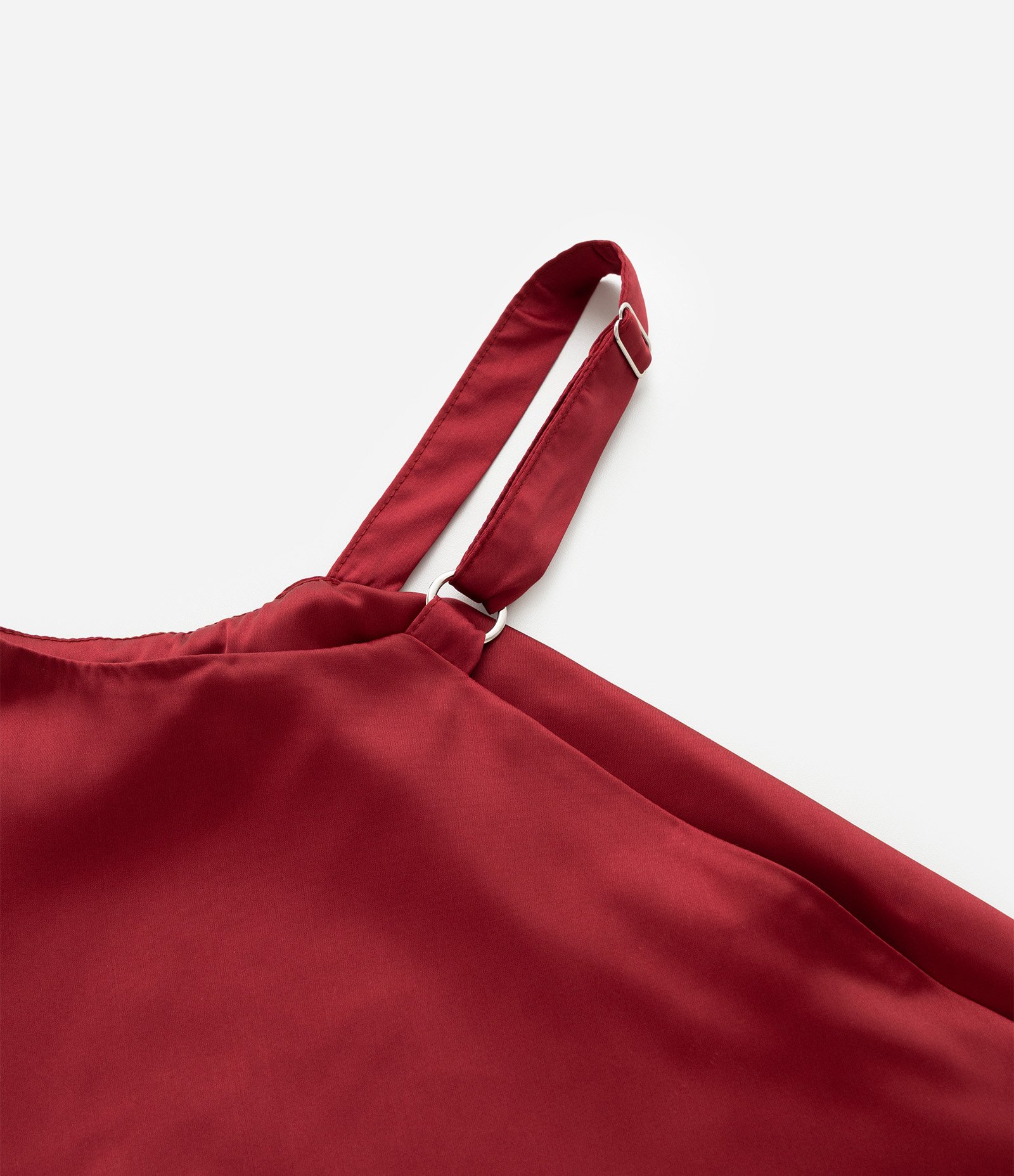 Regata em Cetim com Decote Degagê e Barra Assimétrica Curve & Plus Size Vermelho 8