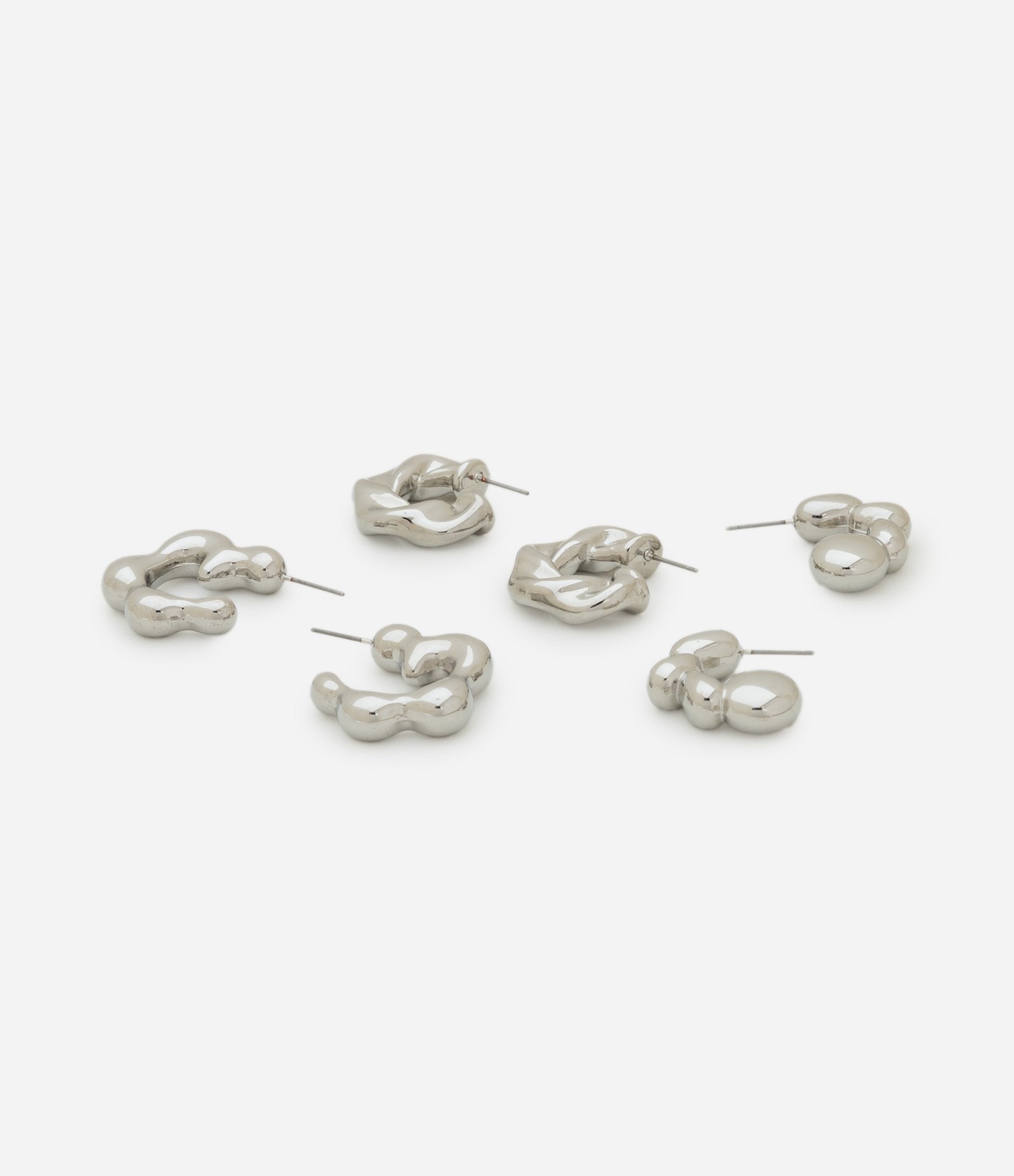 Kit 03 Argolas em Metal com Formas e Texturas Diferentes Prata 2