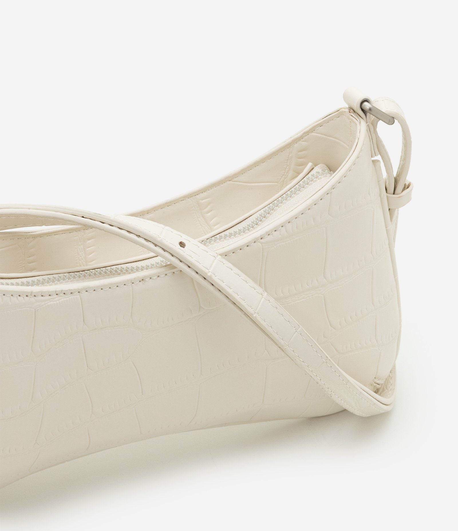 Bolsa Baguete em PU com Textura Croco Off White 5
