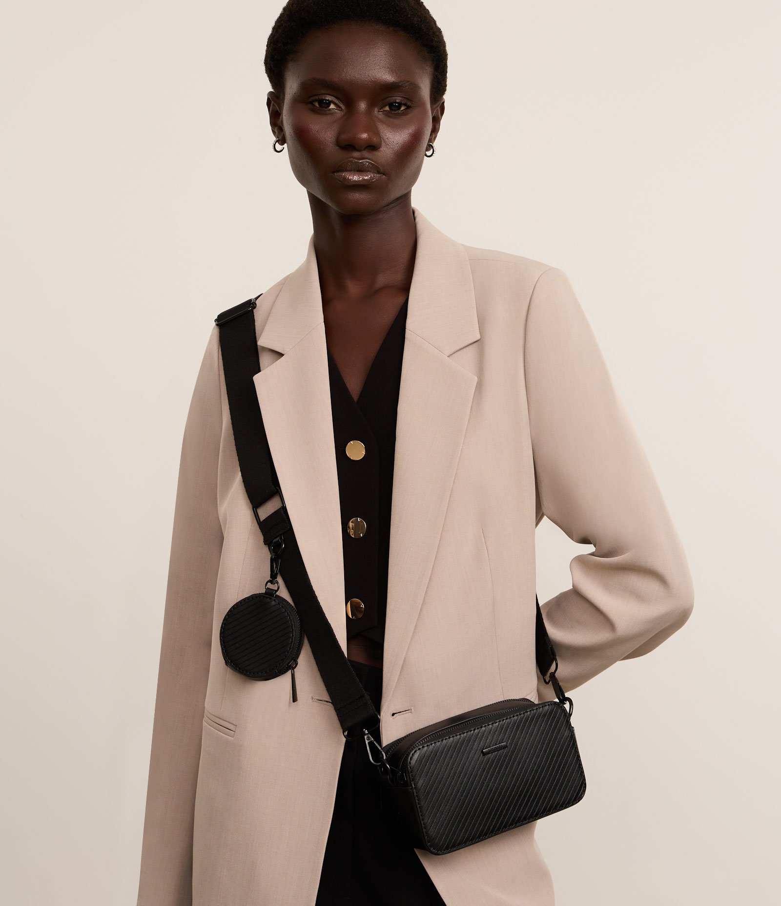 Bola Câmera Bag com Alça Transversal e Porta Moedas Preto 1