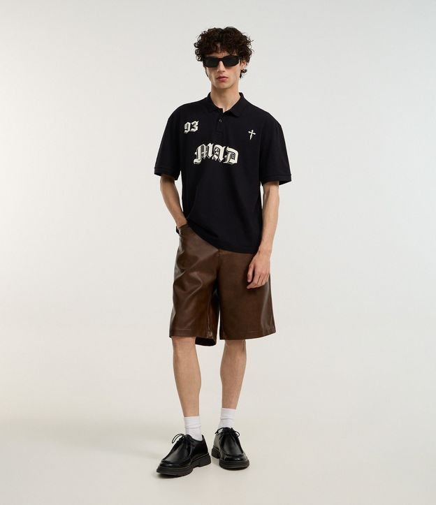 Camiseta Boxy em Algodão com Gola Polo Lettering 93 Mad Preto
