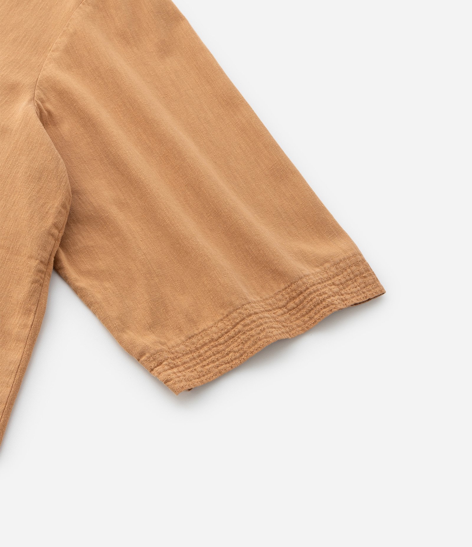 Camisa em Sarja com Pespontos e Barra Larga Curve & Plus Size Caramelo 8