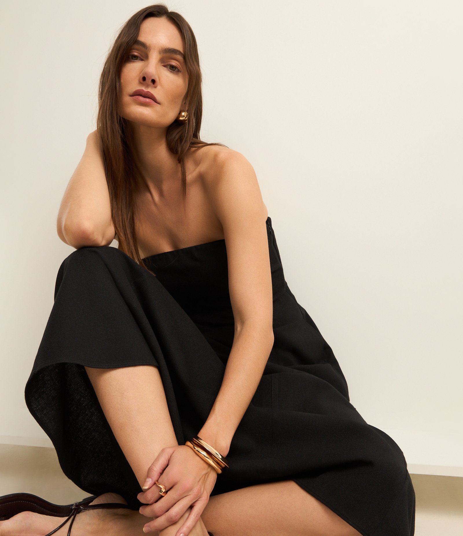 Vestido Evasê Longo em Viscose com Linho Preto 6