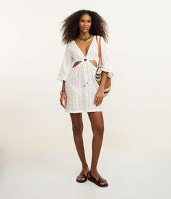 Saída de Praia Vestido em Voil com Recortes Vazados