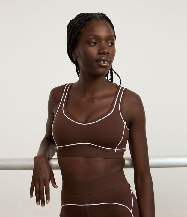 Cor: Marrom | Tamanho: M