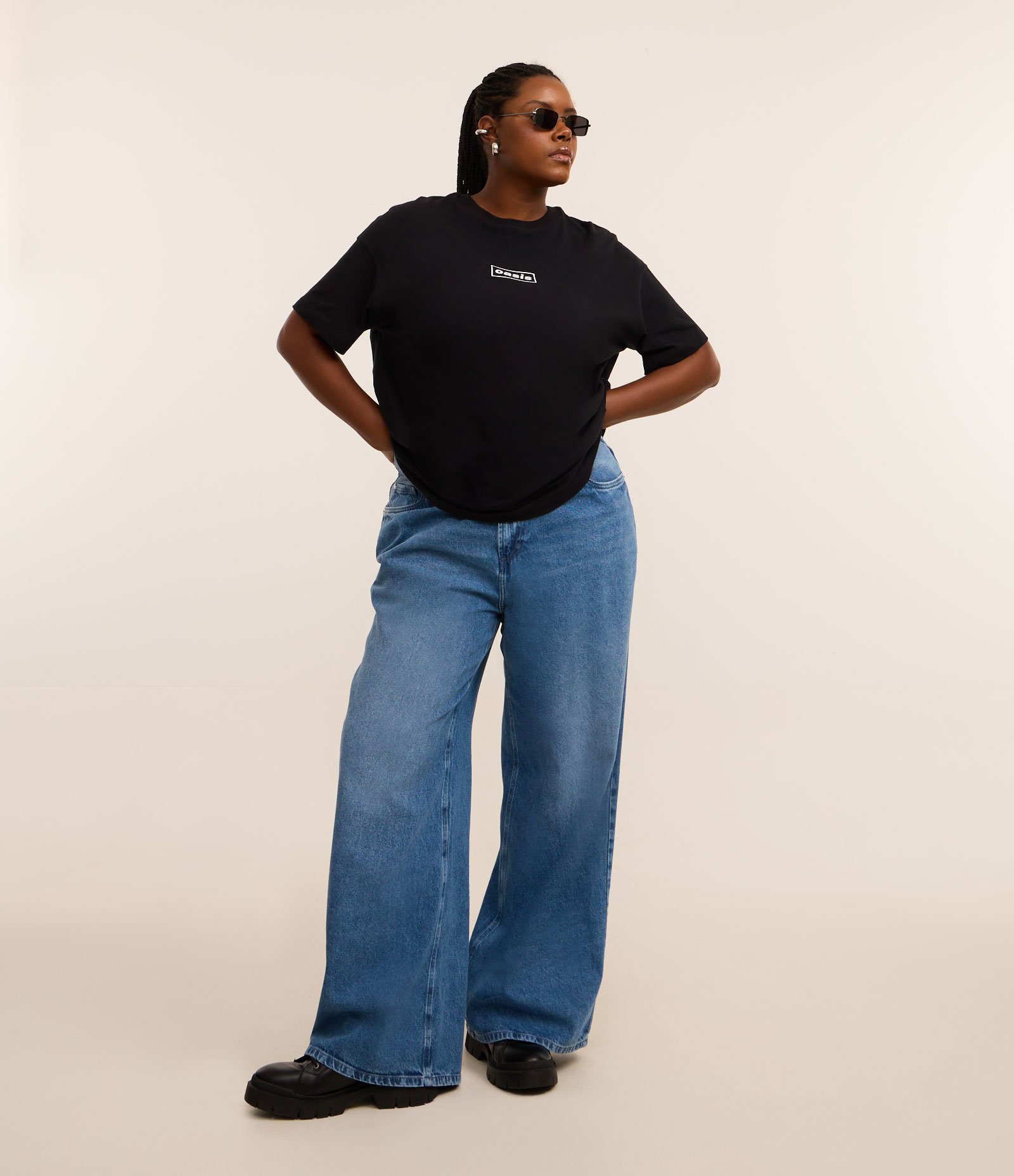 Camiseta Oversized com Estampa Oasis Curve & Plus Size Preto 3