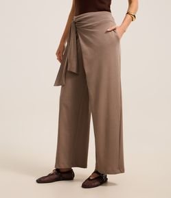 Calça Reta em Algodão com Transpasse e Amarração