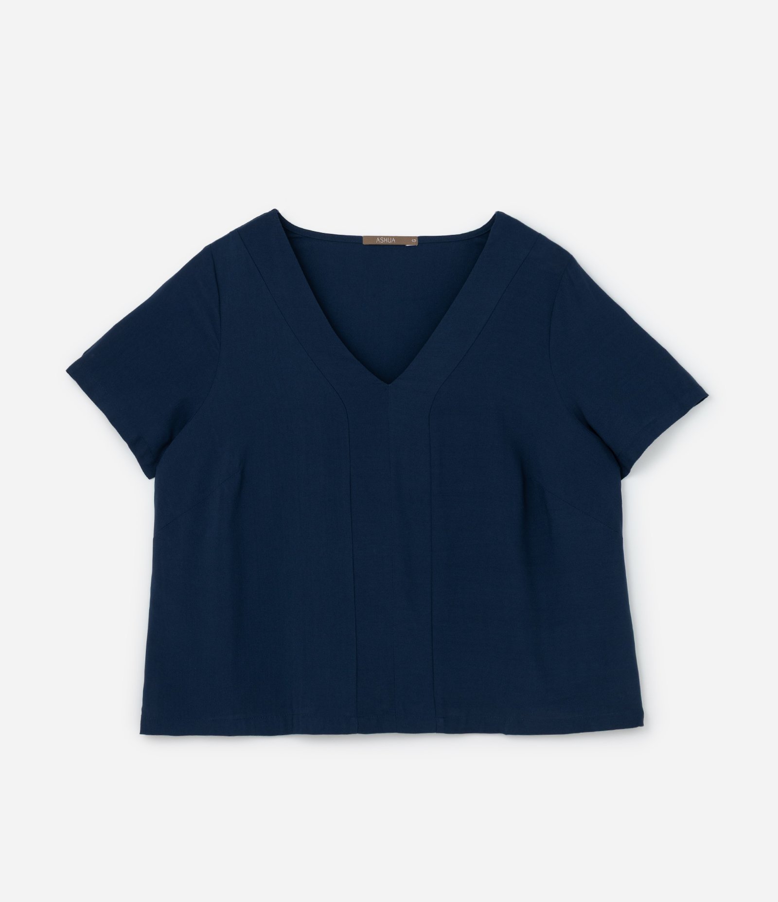 Blusa em Viscose com Decote em V Curve & Plus Size Azul 5