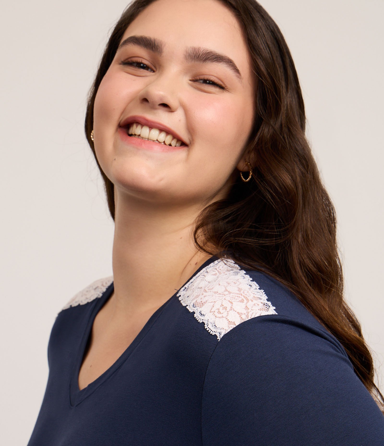 Pijama Curto em Viscolycra com Detalhe de Renda Contrastante Curve & Plus Size Azul 2