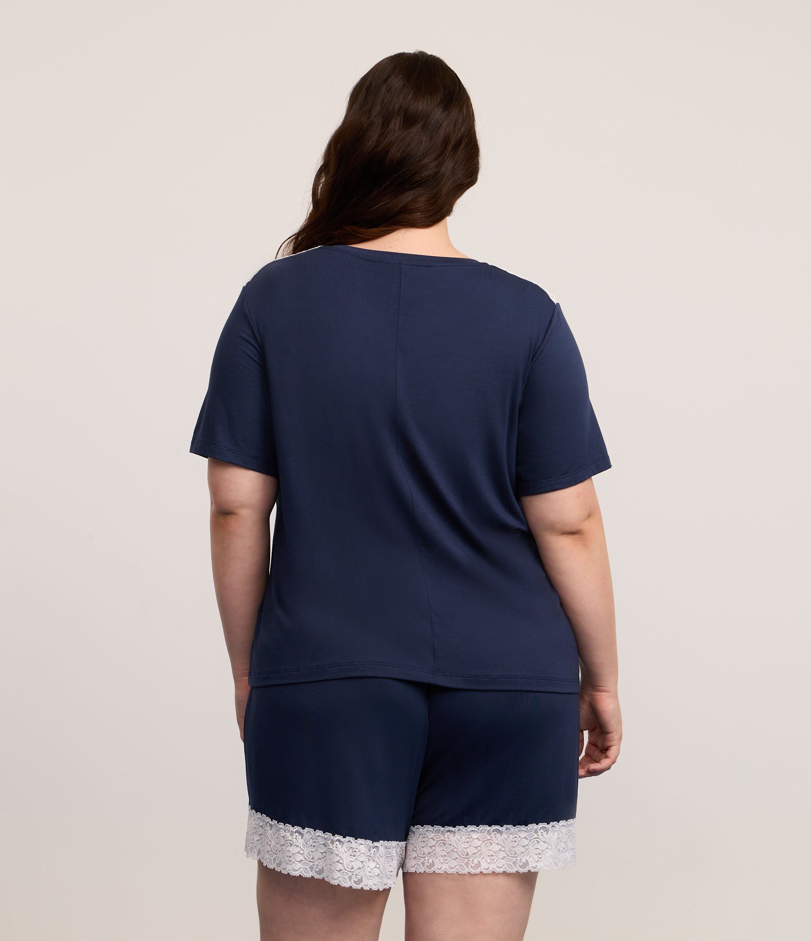 Pijama Curto em Viscolycra com Detalhe de Renda Contrastante Curve & Plus Size Azul 4