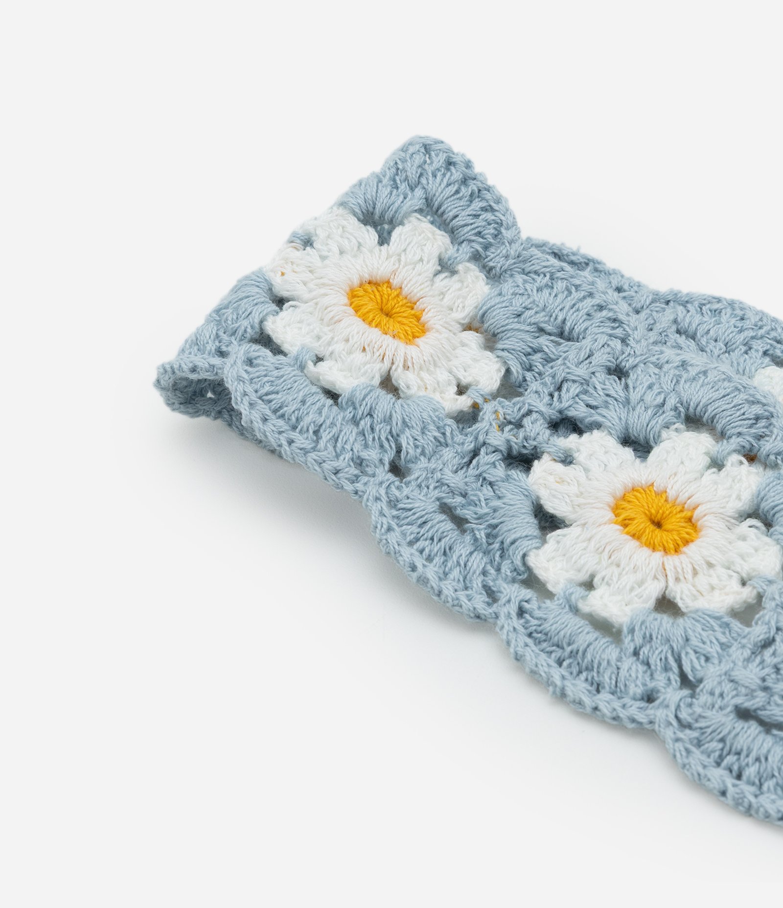 Faixa de Cabelo em Crochê com Margaridas Azul 4