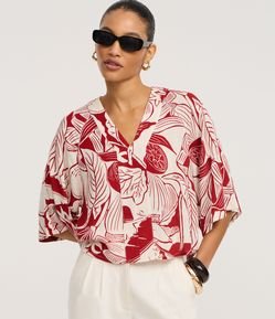 Blusa em Viscose com Estampa Folhagens e Limões
