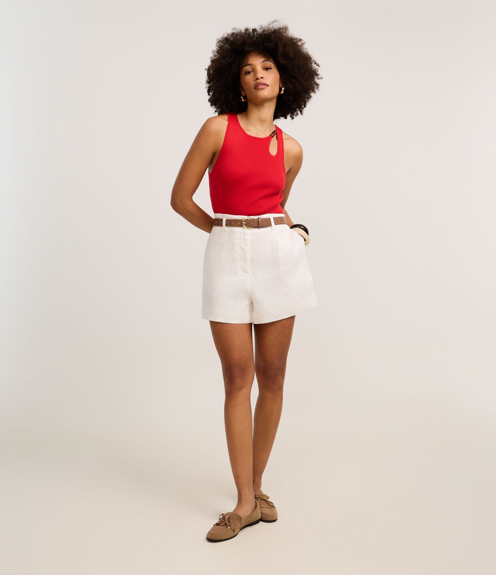 Blusa em Tricô com Decote U e Miçanga no Deocte Vermelho 3