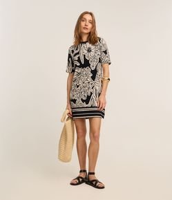 Vestido Curto em Viscose com Estampa Folhagem
