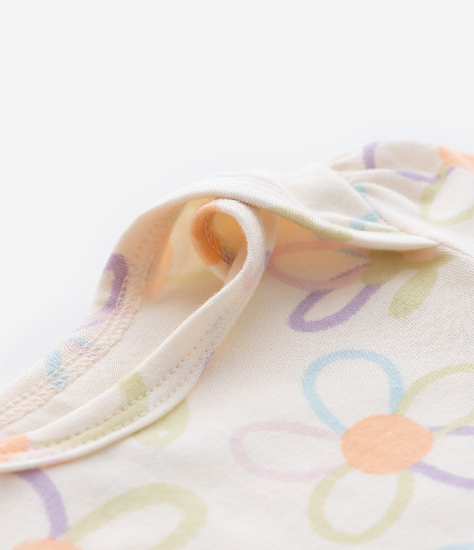 Body Infantil com Estampa Floral - Tam 0 a 18 meses Bege 7