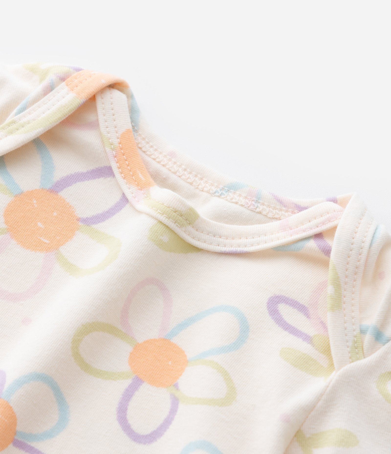 Body Infantil com Estampa Floral - Tam 0 a 18 meses Bege 8