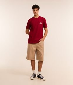 Bermuda Baggy Relaxed em Sarja com Pespontos Contrastantes