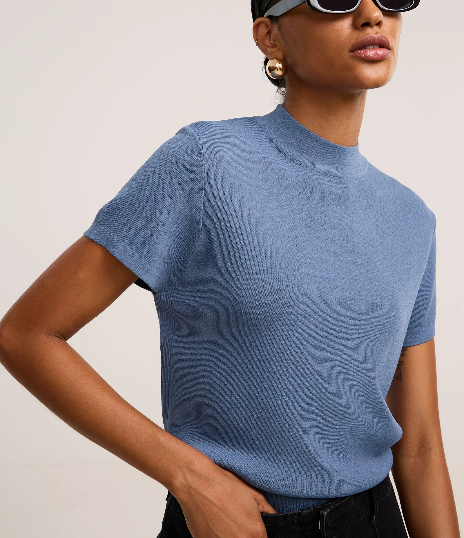 Blusa Canelada em Ribana com Gola Altinha Azul 4