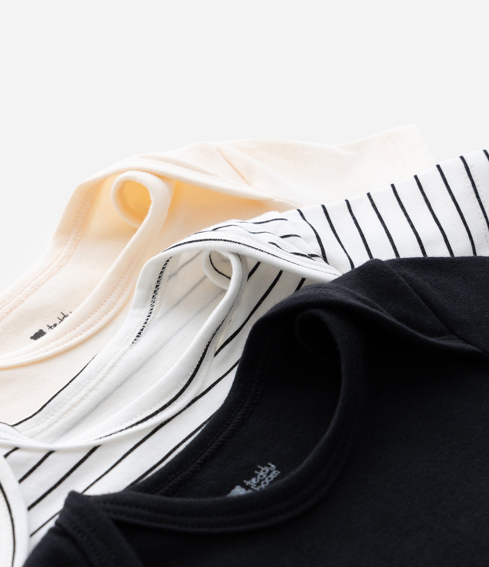 Kit 03 Bodies Infantis com Estampa Urso e Listras - Tam RN a 18 meses Preto/Listrado/Bege 7