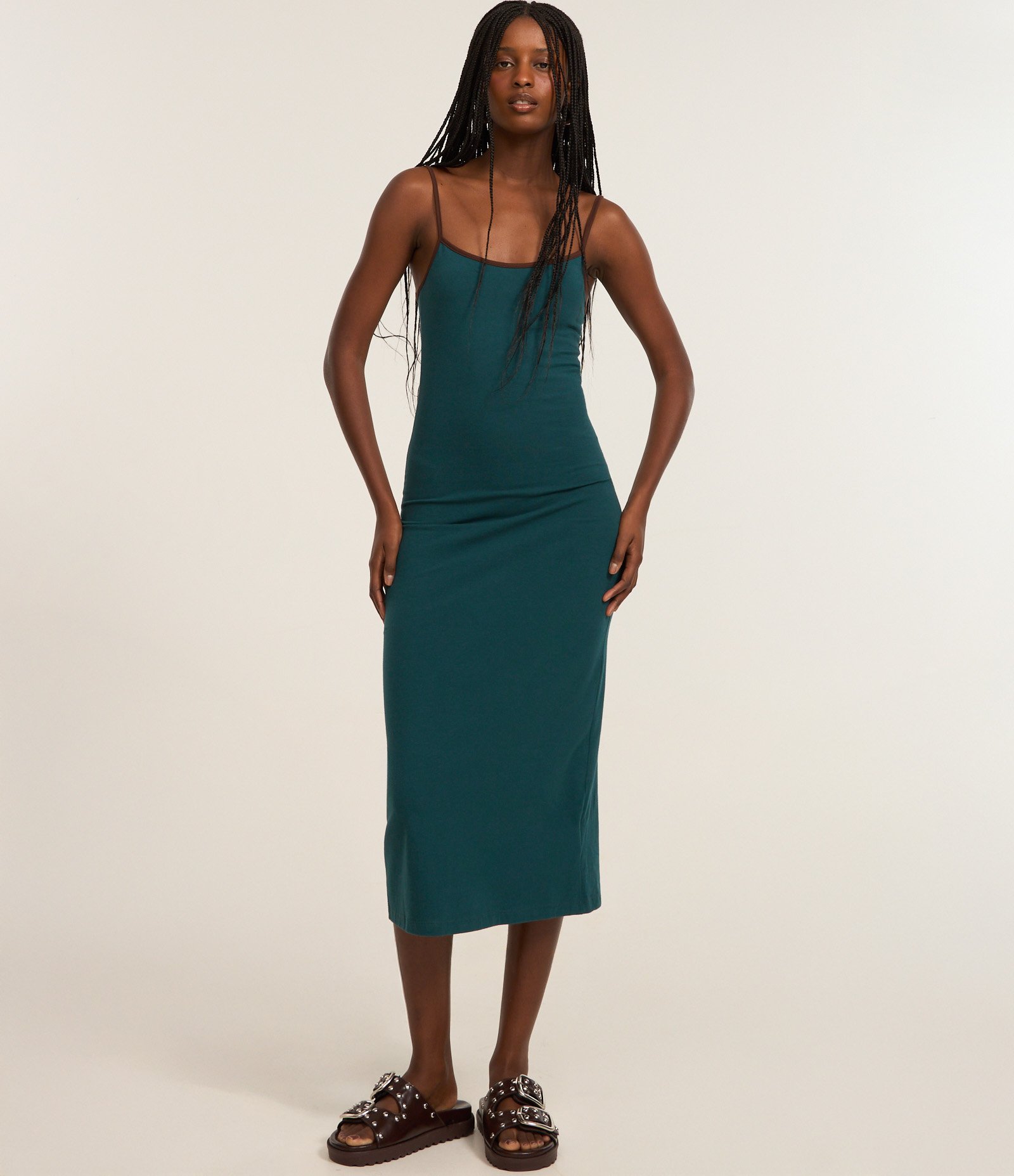 Vestido Midi em Algodão com Costas Abertas e Fenda Verde 2