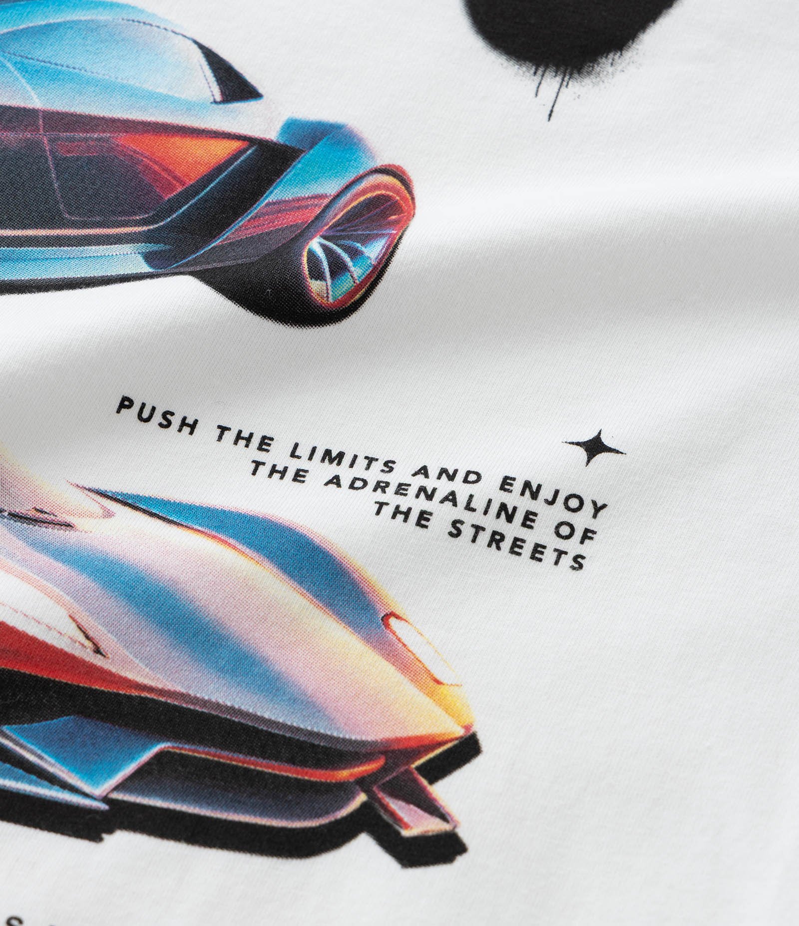 Camiseta Infantil com Estampa Carros Turbo - Tam 5 a 14 Anos Branco 4