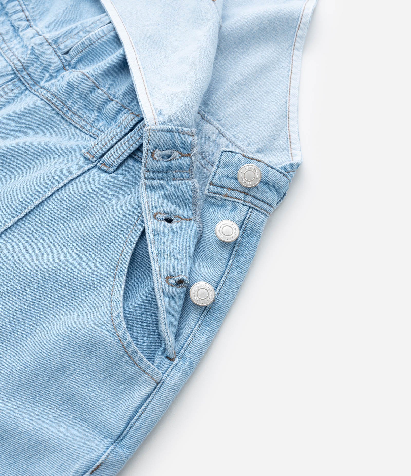 Jardineira em Jeans com Barra Larga Curve & Plus Size Azul 8