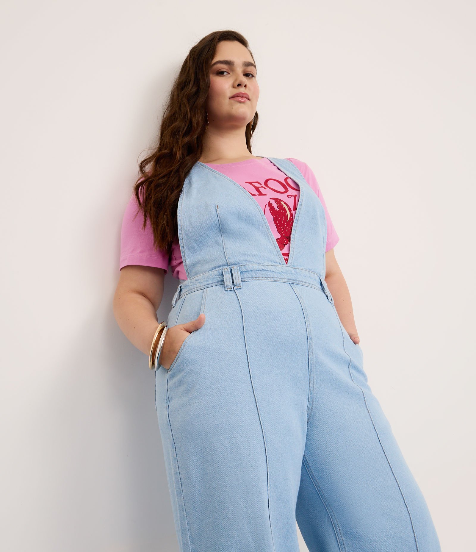 Jardineira em Jeans com Barra Larga Curve & Plus Size Azul 2